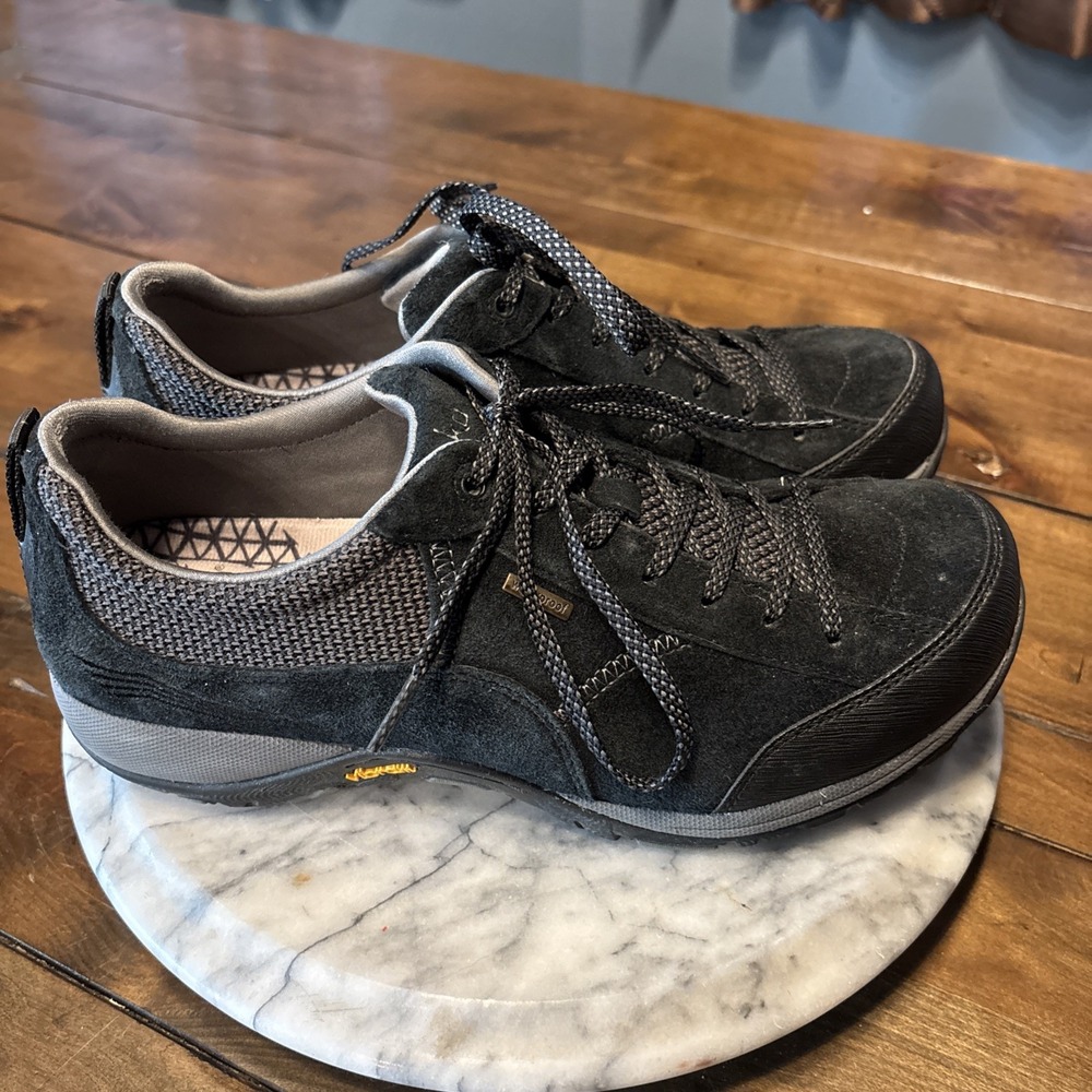 Dansko F119 Paisley Women Hiking Shoes Black Vibram Sz 9.5 W Comfort EU 40